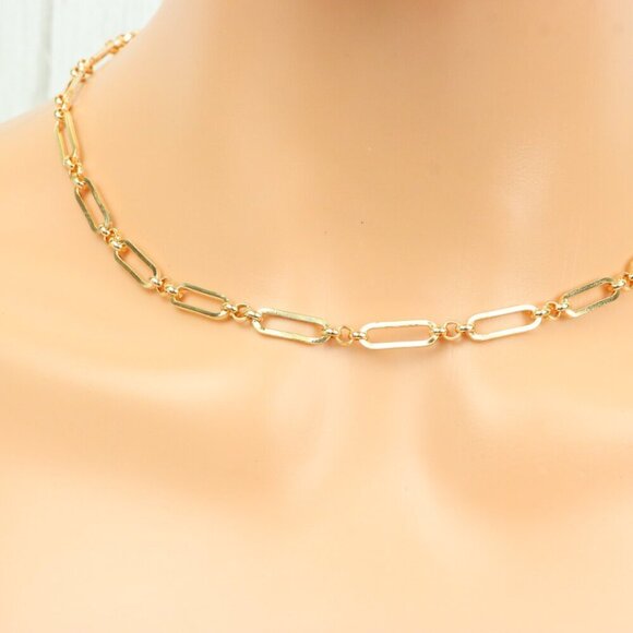 "Minimalist & Elegant Necklace Chain – Perfect for Women & Girls | UNVRC1537 - Picture 1 of 10